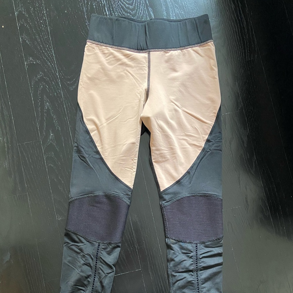 MICHI leggings NWOT